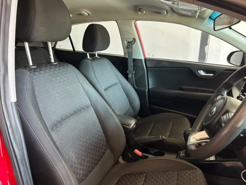 KIA RIO 1.4