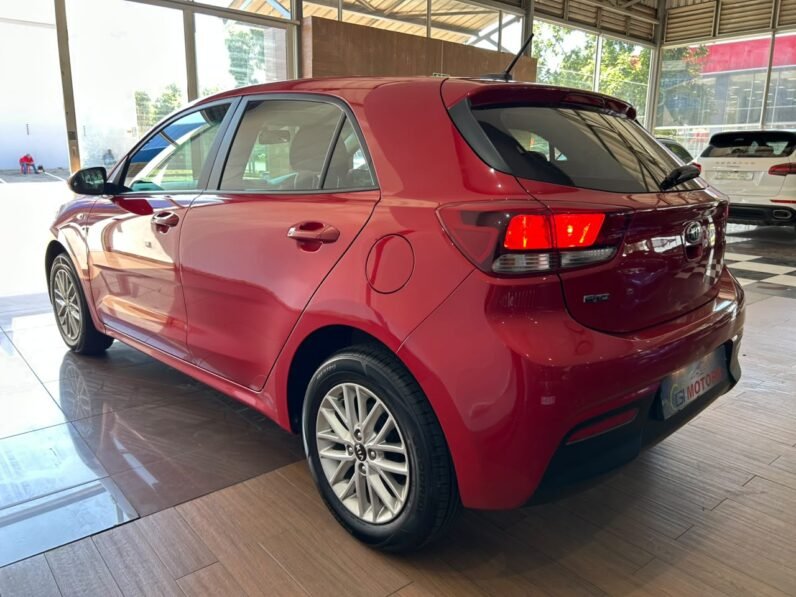 KIA RIO 1.4