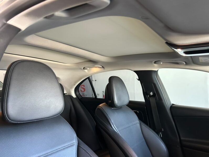 2022 Mercedes-Benz C-Class C200 Avantgarde