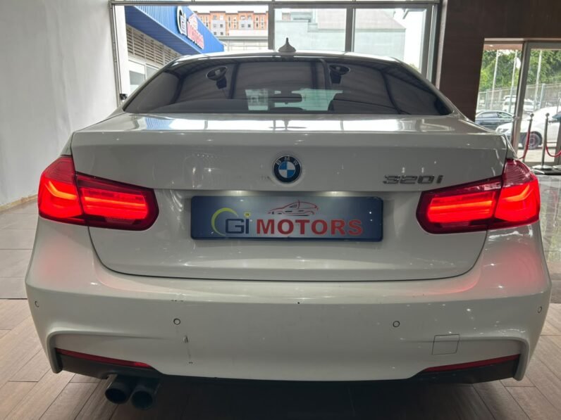 2016 BMW 3 Series 320i M Sport Auto