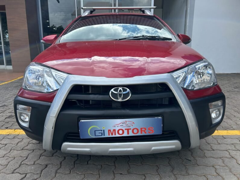 TOYOTA ETIOS