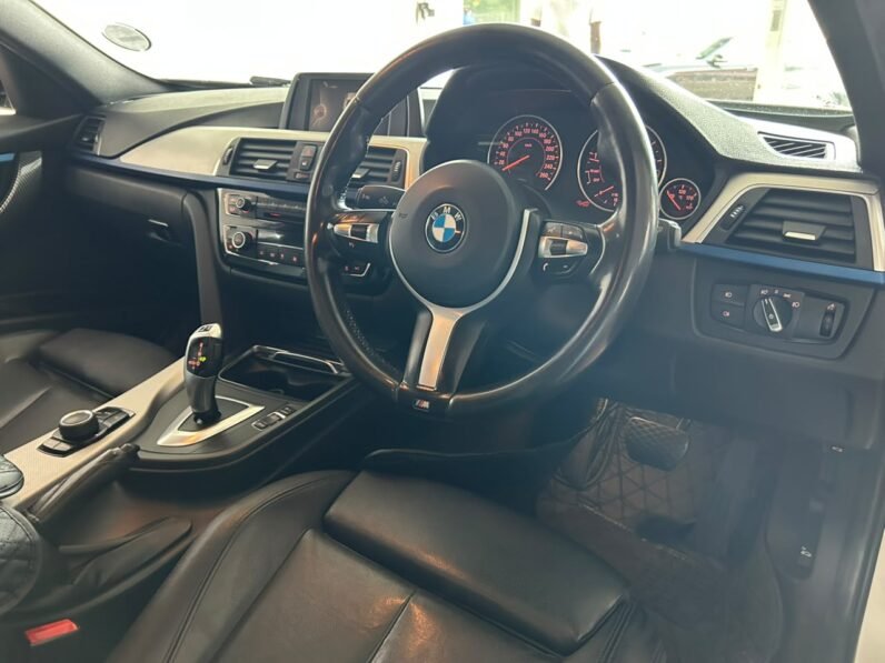 2016 BMW 3 Series 320i M Sport Auto