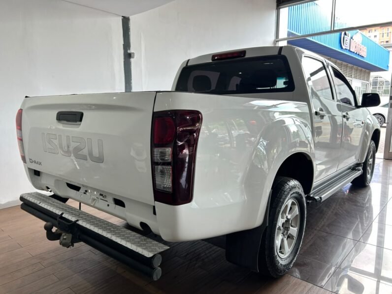 ISUZU KB MAX DOUBLE CAB